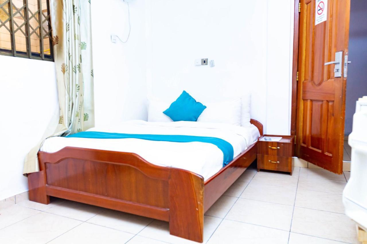 Sky Plus Hotel & Resort Ho Exterior foto
